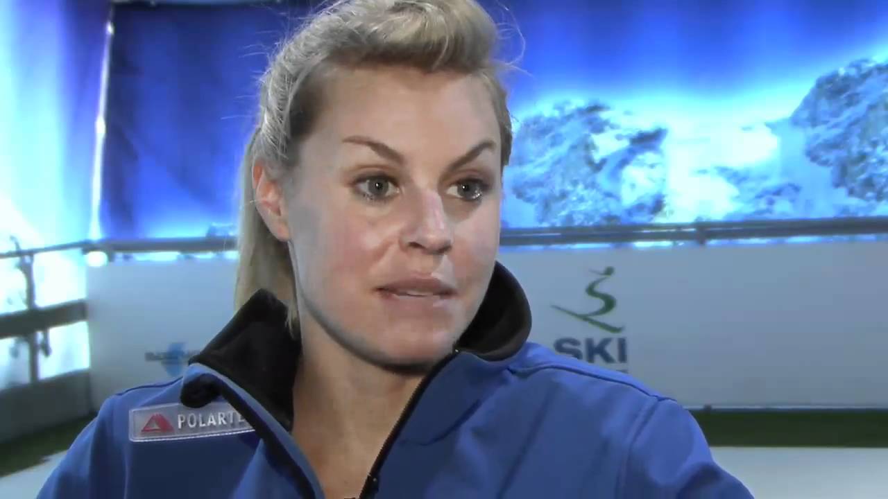 Chemmy Alcott - GB's No.1 Skier tries Skiplex, leaders in moving artificial ski slopes