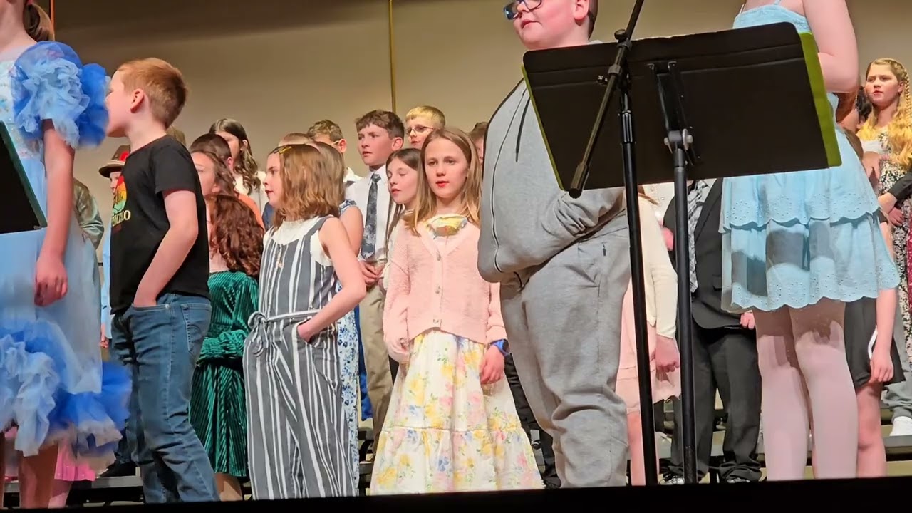 Shelby's class music concert
