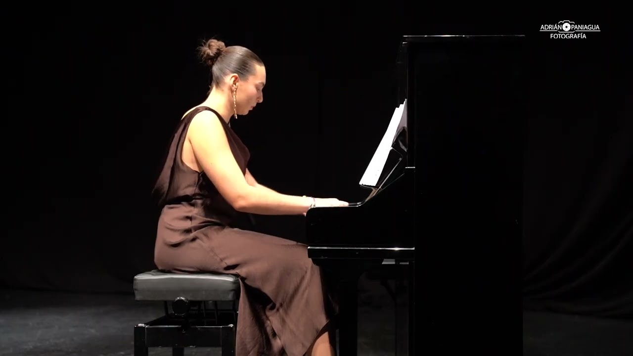 Noelia Moral del Hierro interpreta Orobroy de David Peña Dorantes