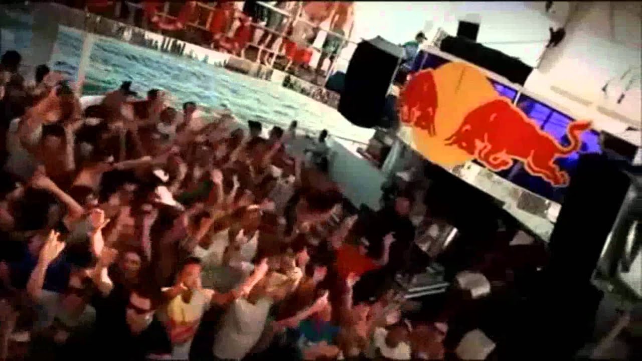 FavaraDj feat BlitzDiPluto - Al Falò Con Blitz E Favara (Attilson Remix) [OFFICIAL VIDEO] HD