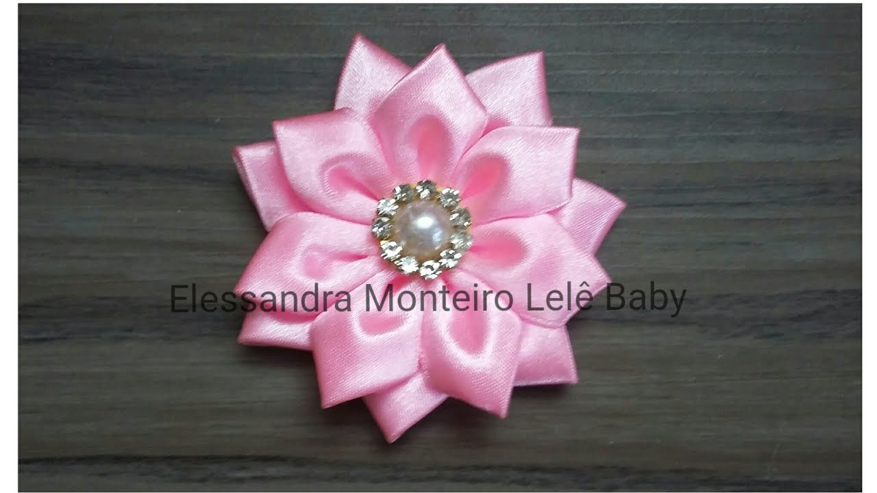 DIY:Flor de Cetim!!🌸|Elessandra Monteiro Lelê Baby🇧🇷