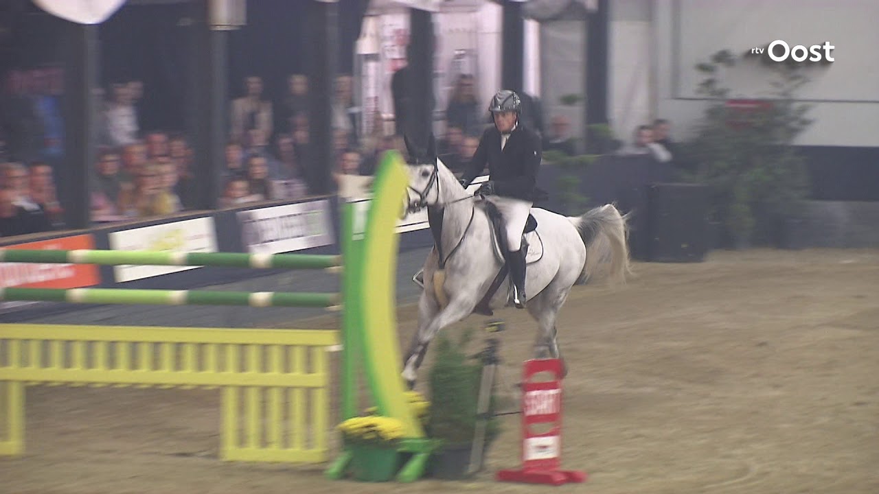Springruiter Willem Greve wint Grote Prijs van Indoor Wierden