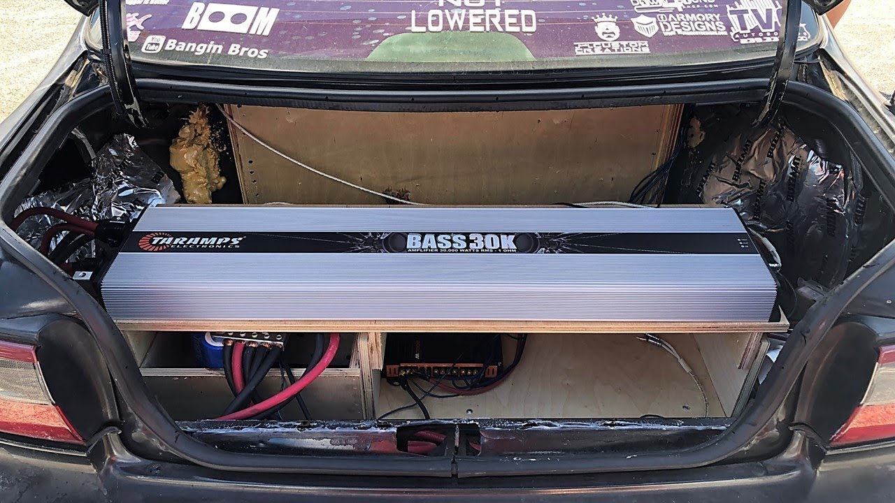 THE BIGGEST AMP I HAVE EVER SEEN! 30,000 WATTS IN THE TRUNK!!!