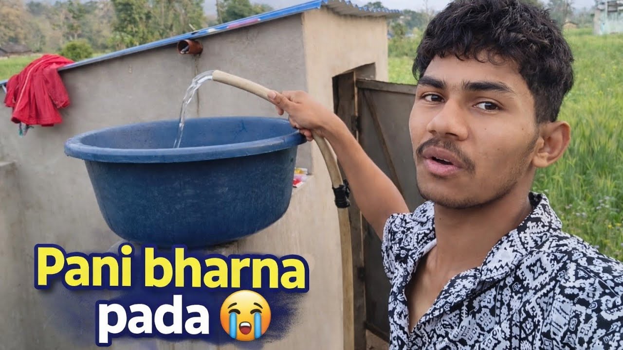Pani bharna pada 😭