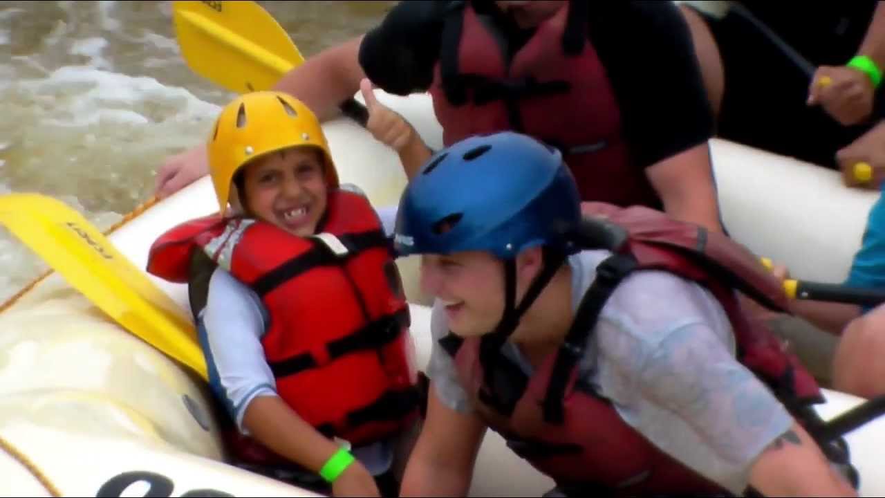 Esprit Rafting in Action on the Ottawa River!
