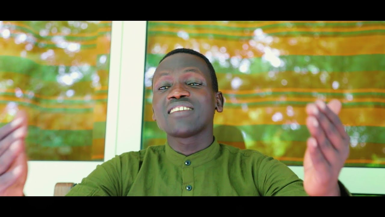 Nuer Spritual Singer Peter Gatlat Muon, thuɔ̲k nini ti jiɛn dhiec cu yië ben,,,