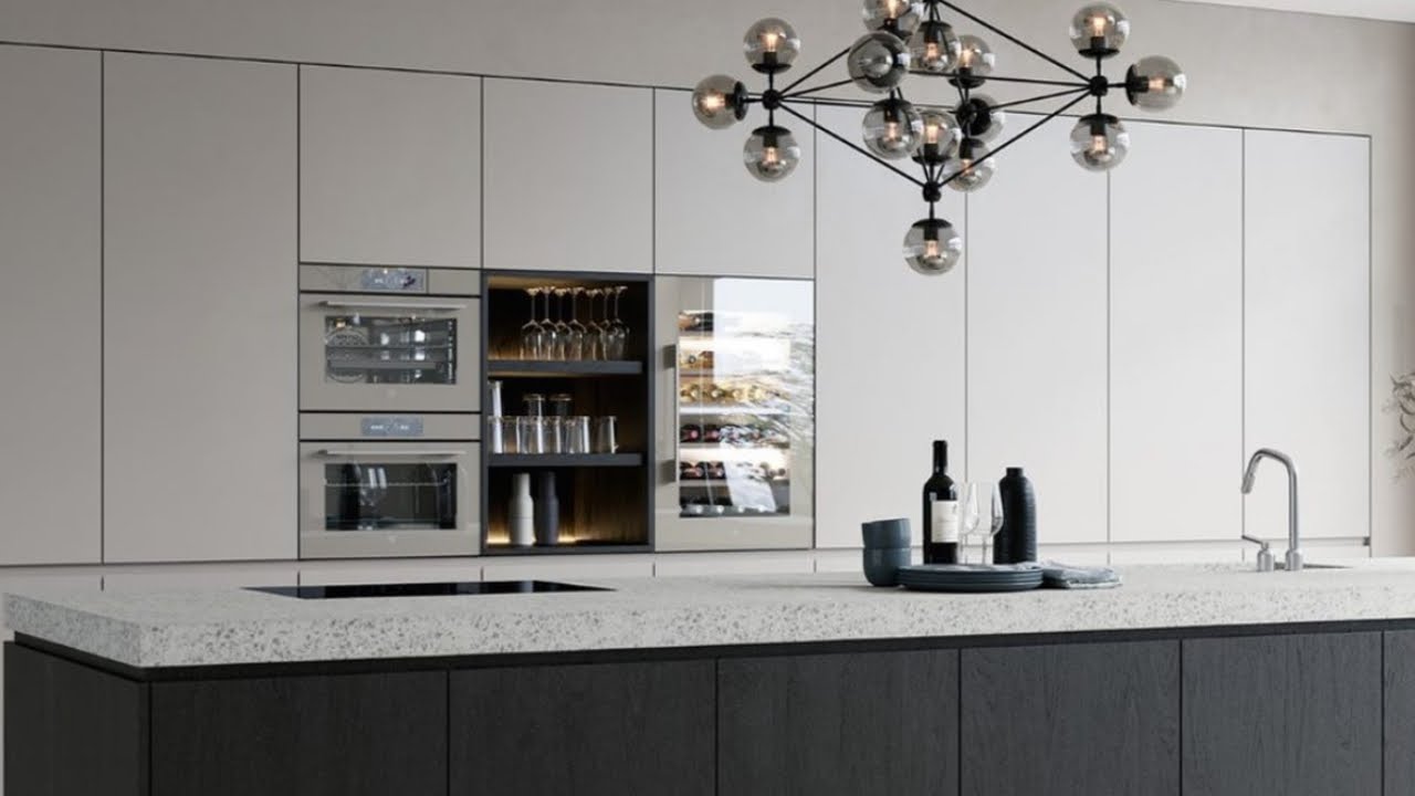 VZug ovens, steamers, microwaves, wine coolers, refrigerators, freezers and hobs | Anesu Sagonda
