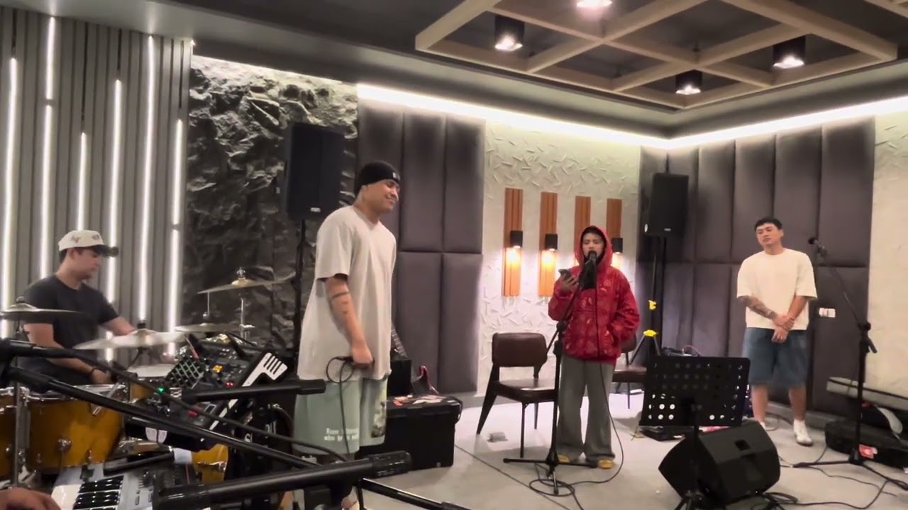 Still cover by Ice Reyes, Rajih & David (Magnus Haven) 