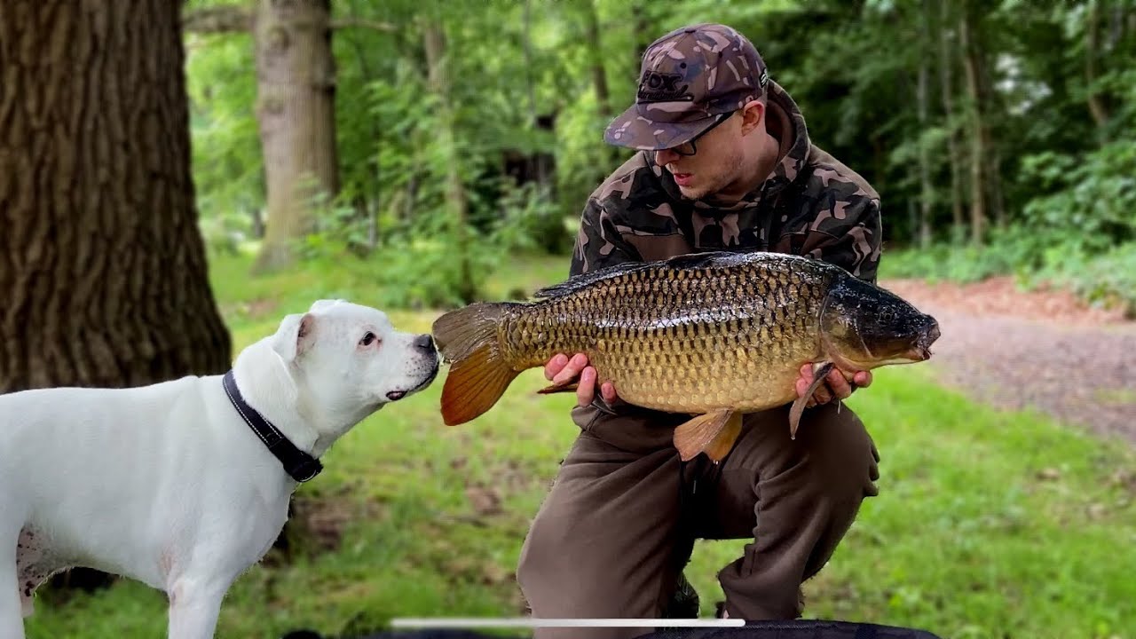 Carp Fishing in SILT - 200 year old Estate Lake