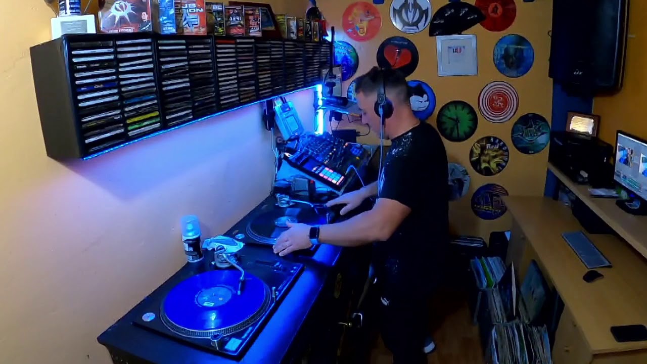 Past Time 0.12 Dj Batiste Live