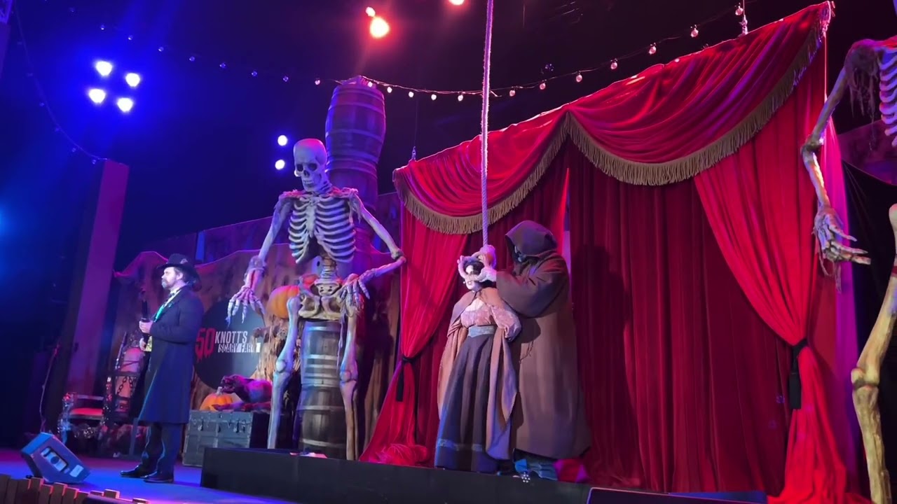 The Hanging of Sarah Marshall - Knott’s Scary Farm 50: Nightmares Revealed