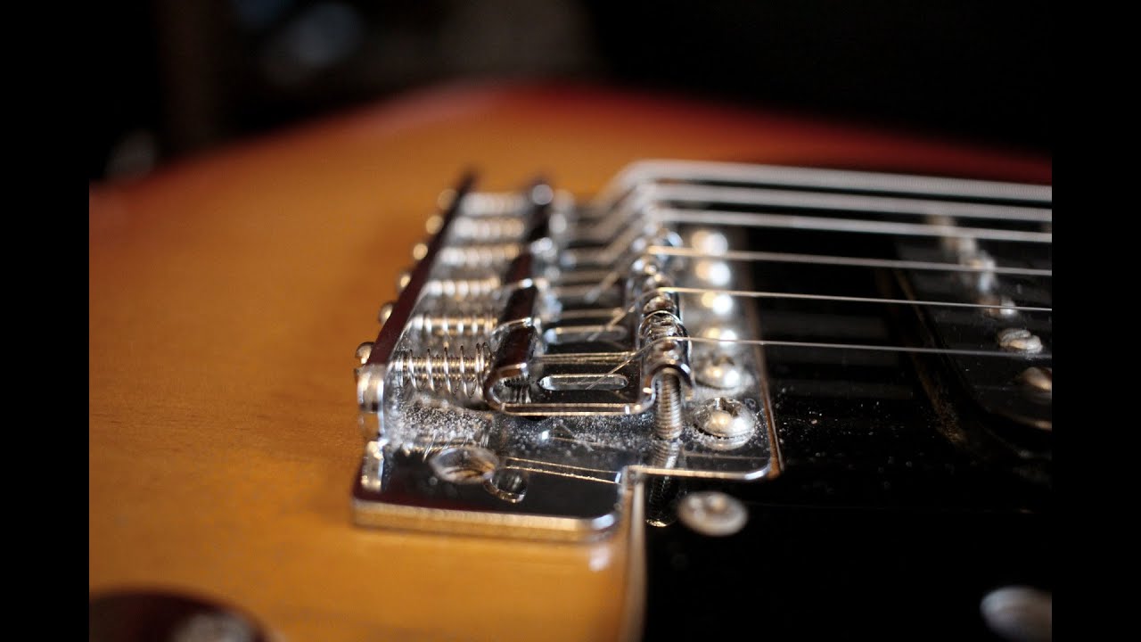 Block Saddles vs Bent Steel Saddles, HH Strat