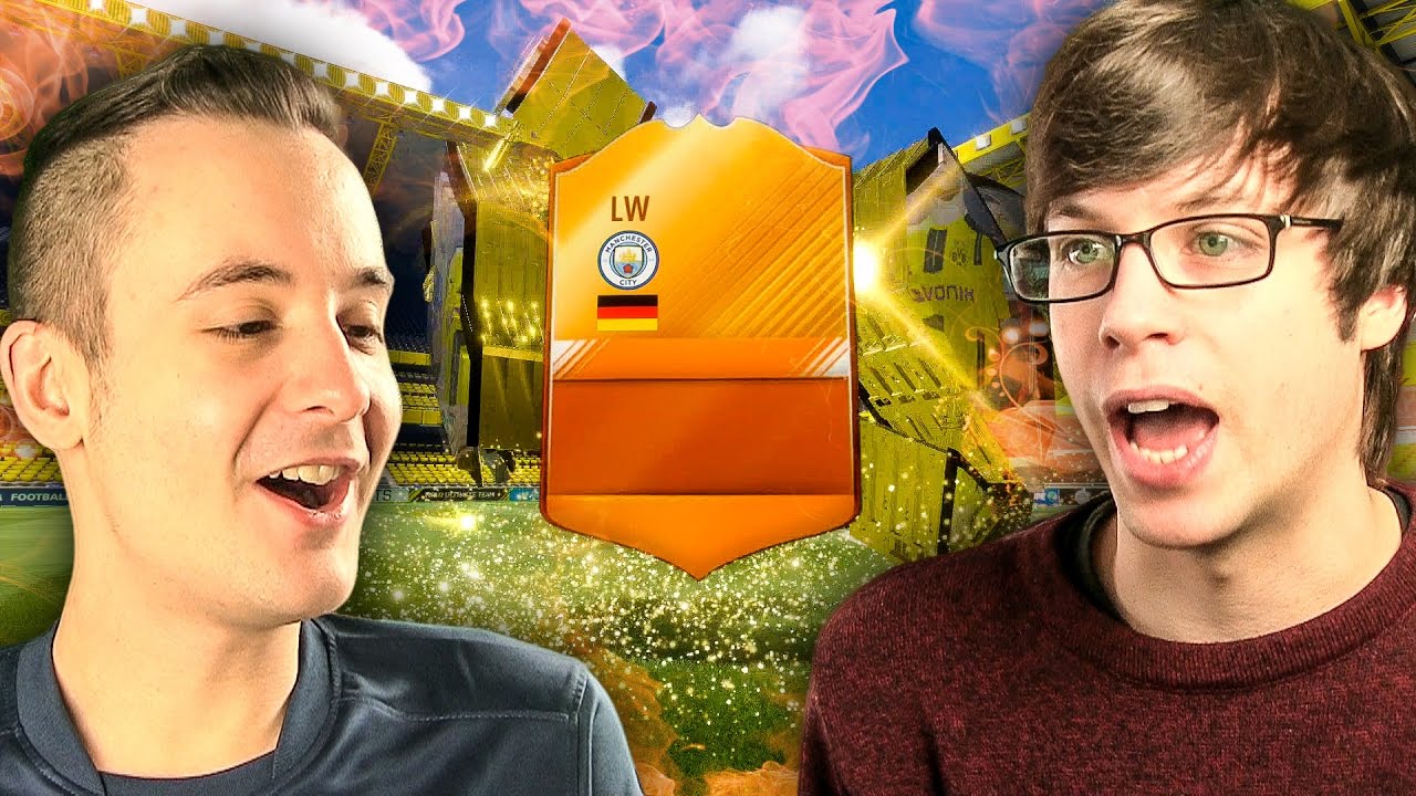 FIRST PACK LUCK STRIKES AGAIN - FIFA 17 PACK OPENING