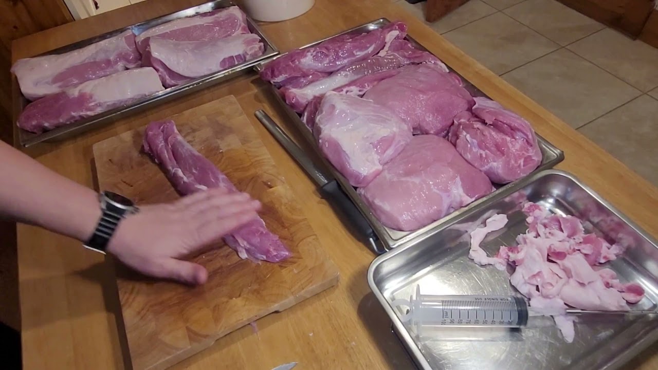 Przygotowanie i peklowanie mięsa na mokro przed wędzeniem