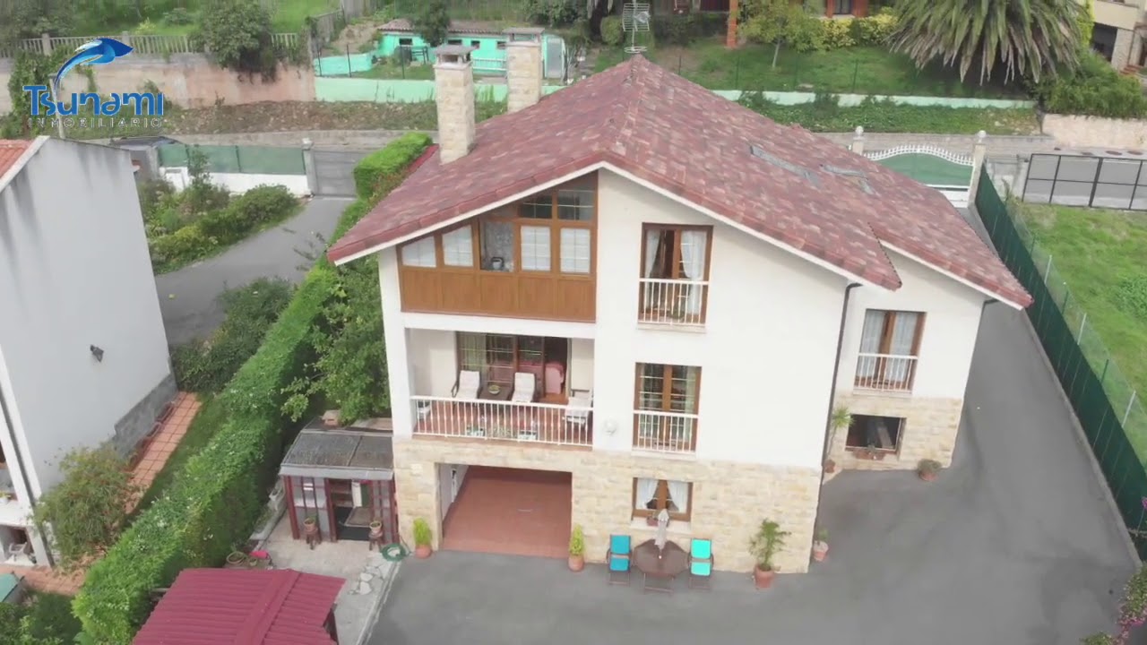 CASA EN VENTA EN CANDAS - ASTURIAS