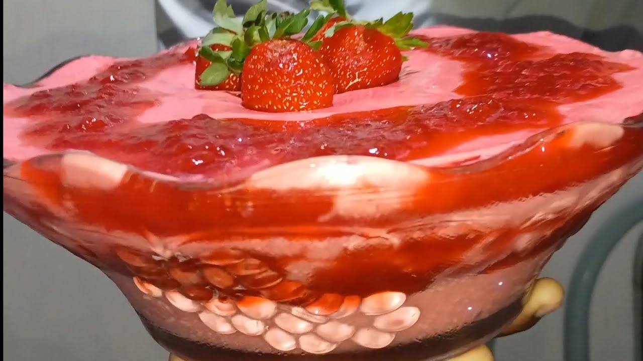 MOUSSE DE MORANGO COM GELEIA DE MORANGO VÍDEO MELHORADO