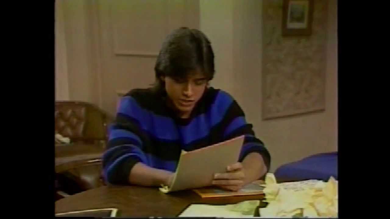 Introducing Frisco Jones: A Hero In Search of A Heroine, Part 13: Choose...RendezVOOS...Booze