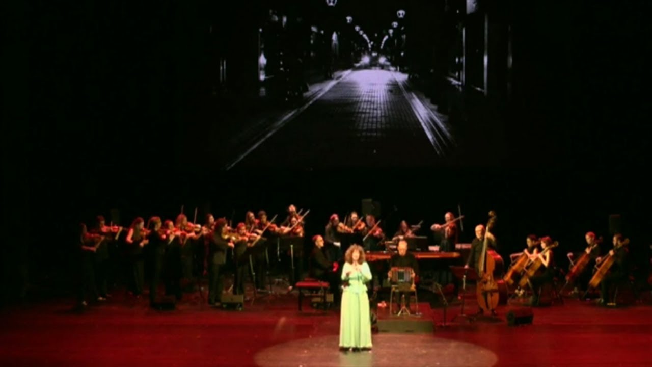 Julia Zenko - Preludio para el año 3001 (Renaceré) (En Vivo)