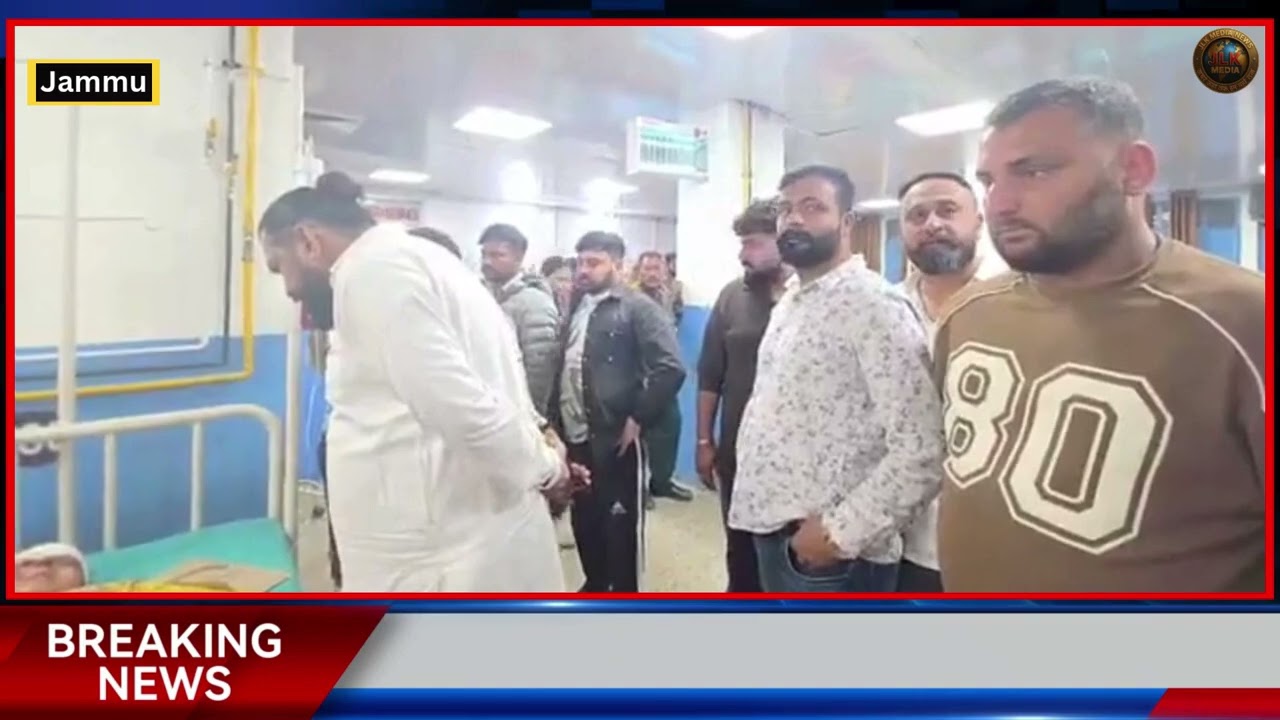 अखनूर के जोरियान सड़क हादसे की खबर मिलते ही युवा राजपूत सभा के अध्यक्ष दिलावर सिंह मन्हास (माखन)