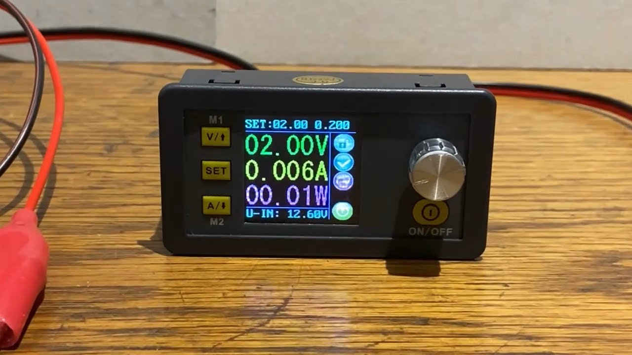 Miniaturized Power Supply With 4 Digit Resolution and 10 Memory Presets