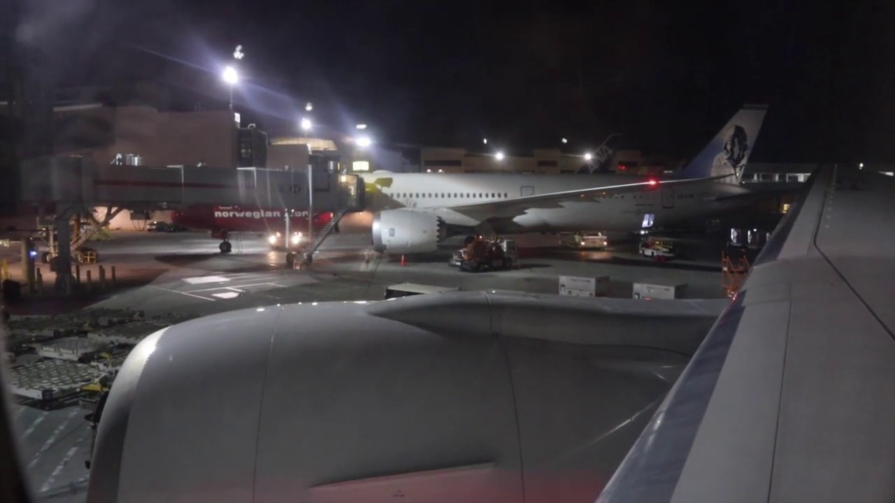 Philippine Airlines Boeing 777-300ER Manila-Los Angeles Economy Class Tripreport