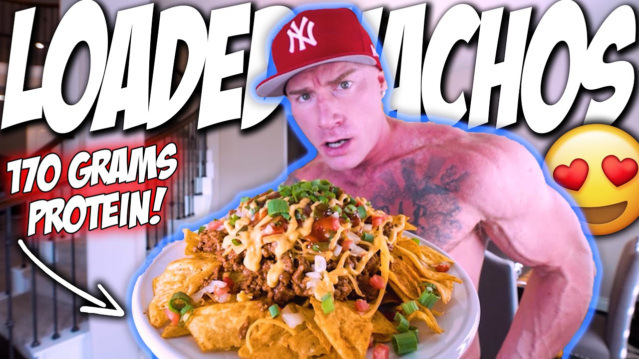 10 MINUTE BODYBUILDING LOADED NACHOS | Only 45 Grams Carbs!! Easy High Protein Recipe!