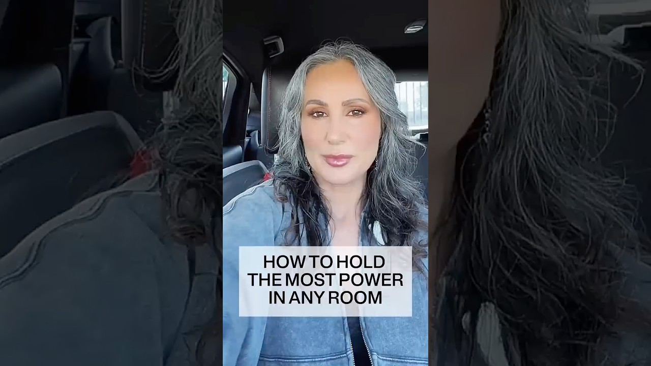 Hold the most power in any room #powerplay #powerdynamics #psychologytricks #bodylanguage #cues