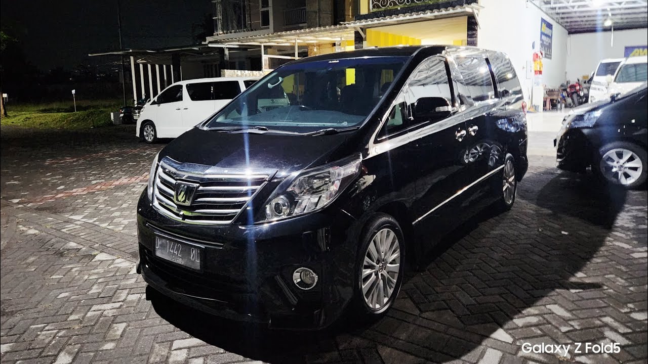 Ganteng dan Istimewa Guys, Alphard SC Premium 2012 Original Cat & Interior Super