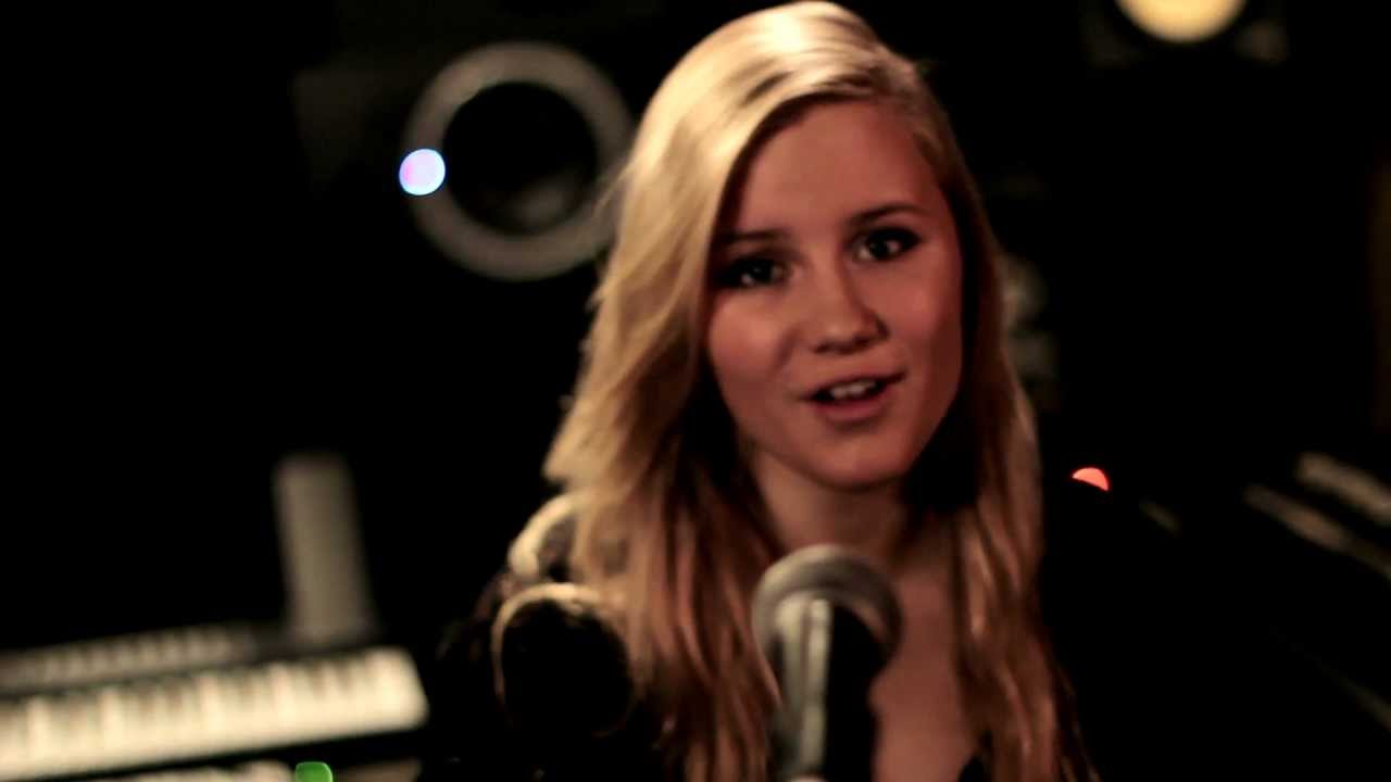 Bruno Mars - It Will Rain - Bri Tolani - Acoustic Cover