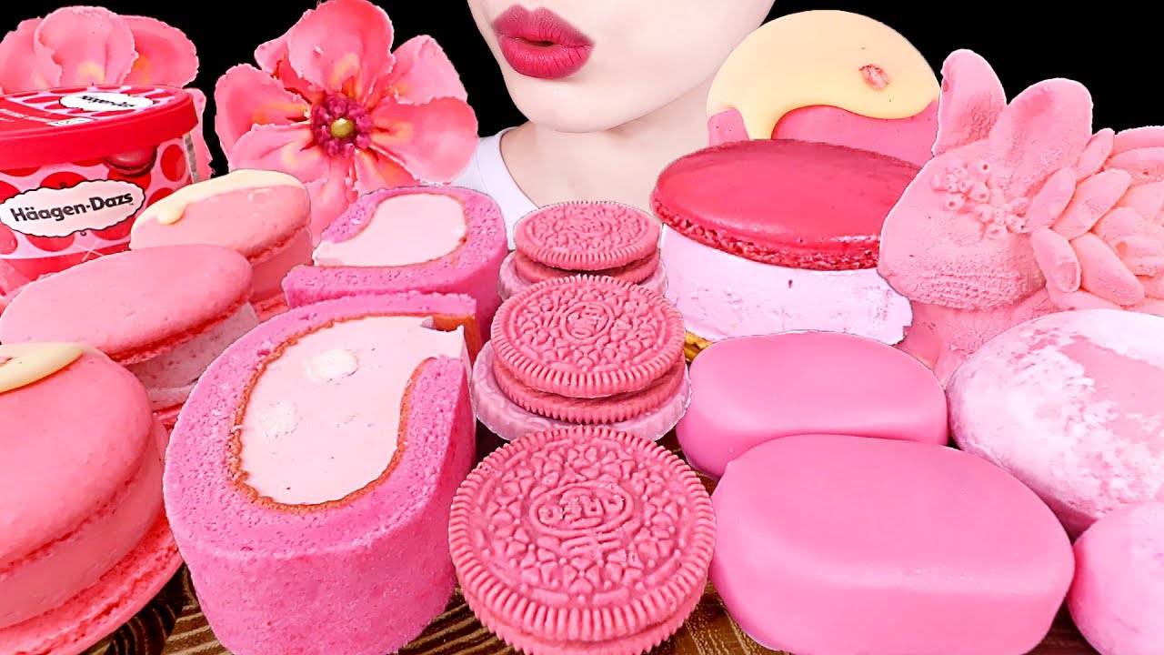 ASMR MUKBANG｜PINK DESSERT PARTY * CHOCOLATE, ICE CREAM, OREO, MOUSSE CAKE, RICE CAKE, MACARON 핑크색 먹방