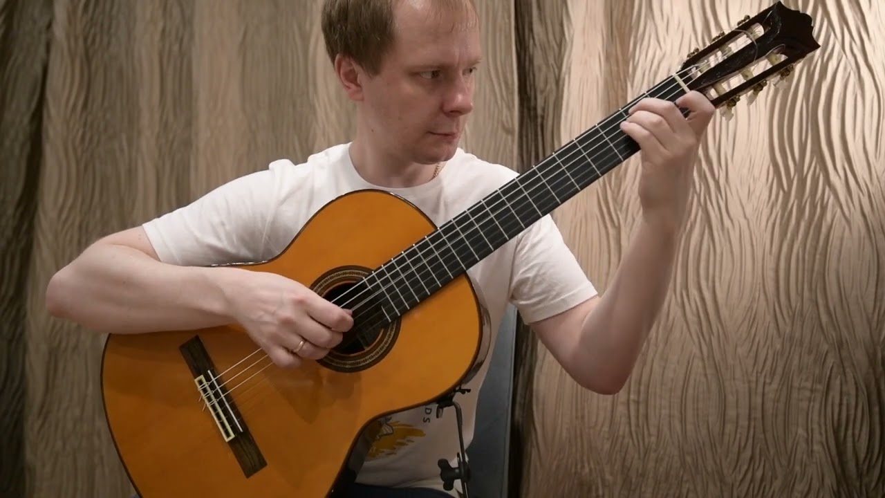 Frédéric Chopin Op.64 No.2 (Valse No.7) on Yamaha GC-30A 1982