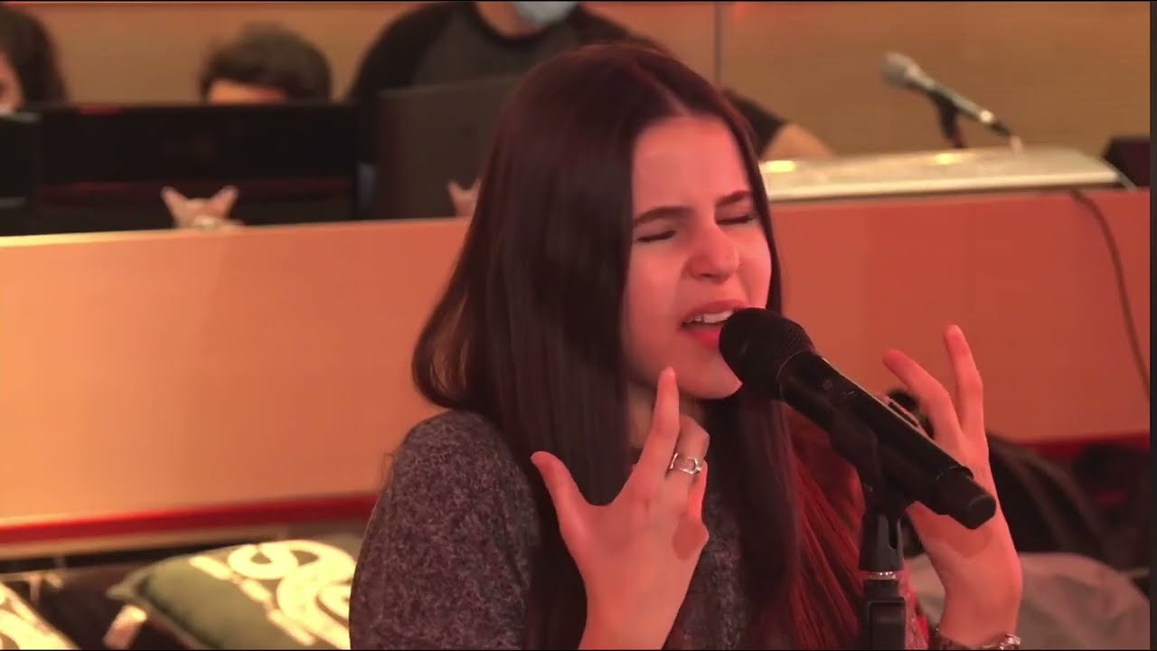 Pas Toi - Marina Kaye ( Le Réveil Chérie )