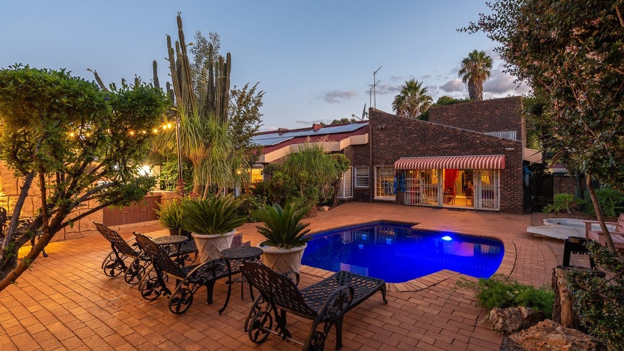 The ultimate entertainer’s estate – solid, spacious & solar-powered in prime Brackenhurst.