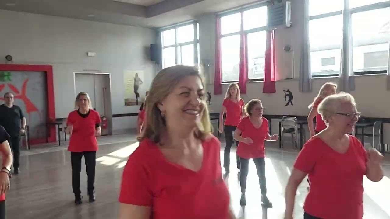 Balli di gruppo // Una notte a Napoli // JO' DANCE