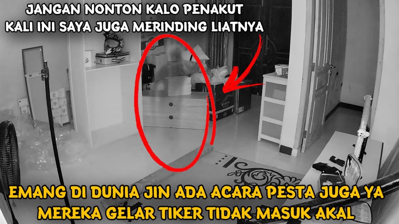AMPUNN ! PASANG CCTV DI DAPUR LIHAT HASINYA BIKIN KAGET NGGA MASUK AKAL HANTU MASAK TEREKAM JELAS
