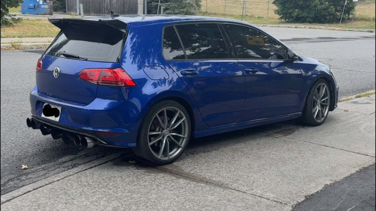 Mk7 Stage 1 Golf R Straight piped night drive pov