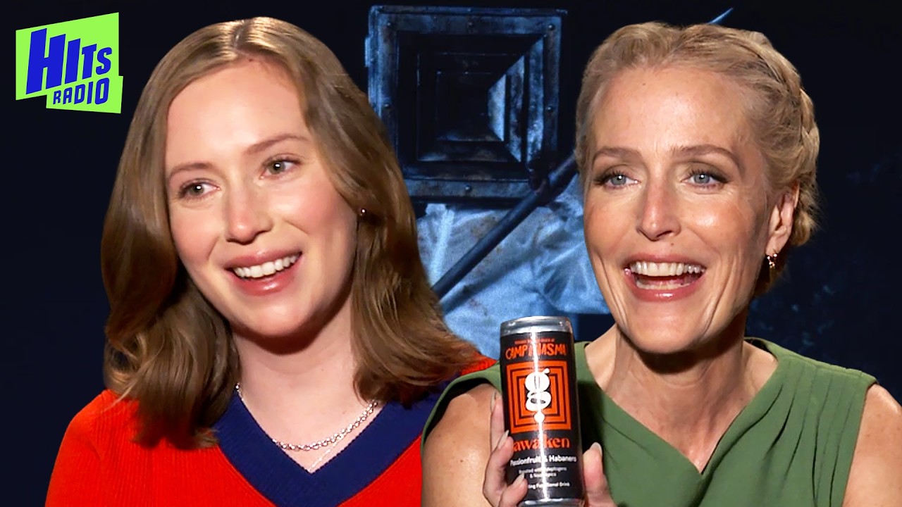 Gillian Anderson & Hannah Einbinder Share Their Queer Awakenings