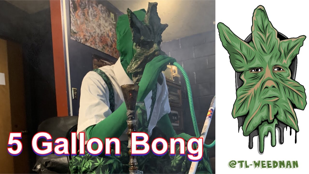 TL Weedman Makes a Bong from a 5 Gallon Bucket