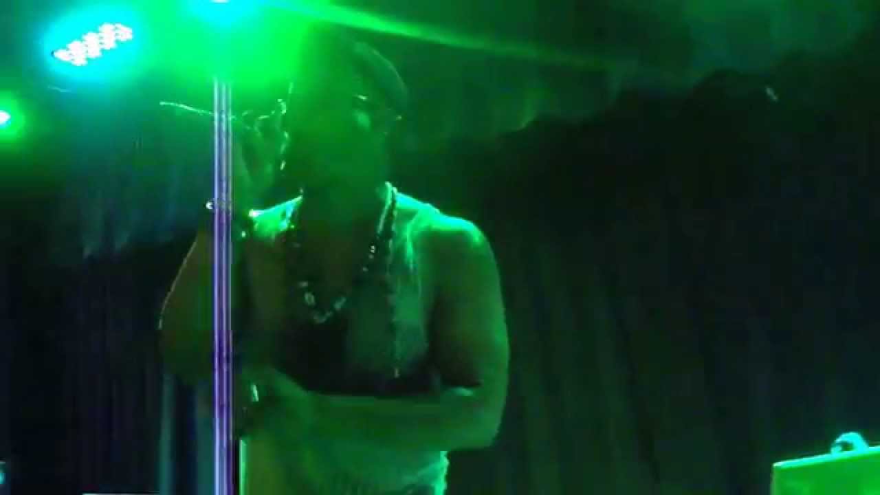Open Mike Eagle "Golden Age Raps" (Live @ DARK COMEDY Album Release Party, Brooklyn, New York)