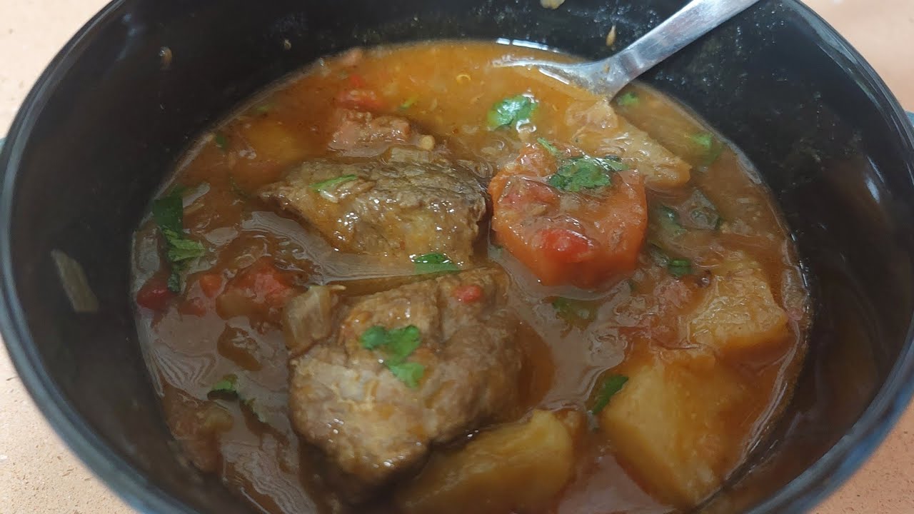 Σούπα Γκούλας 【Goulash soup 】