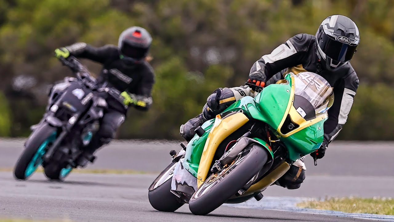 Phillip Island 8-Dec-2025 - Session 4 - Yellow