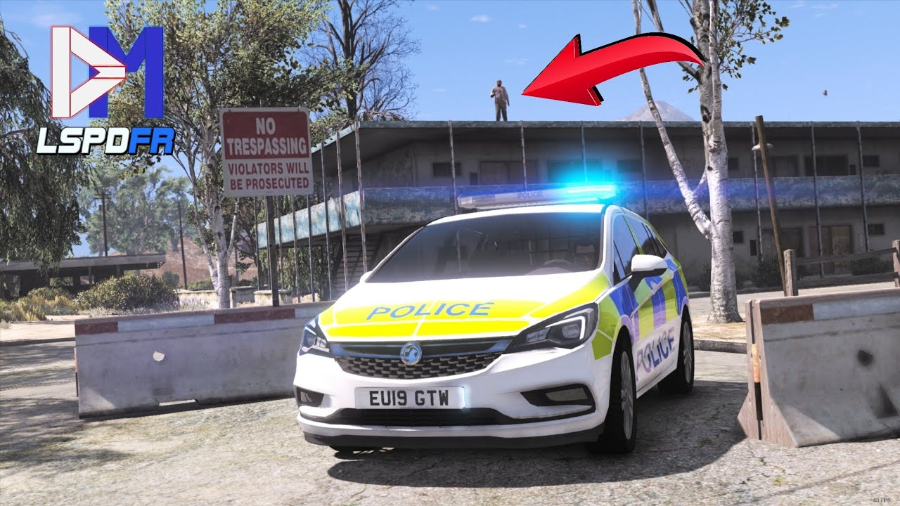 POLICE Respond to Drunk male ON THE ROOF! | Local Policing Team - (GTA 5 UK Police Mod - LSPDFR) #31