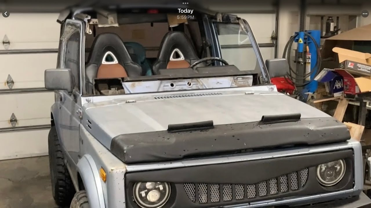 Ремонт лобового стекла/стеклоочистителей Suzuki Samurai