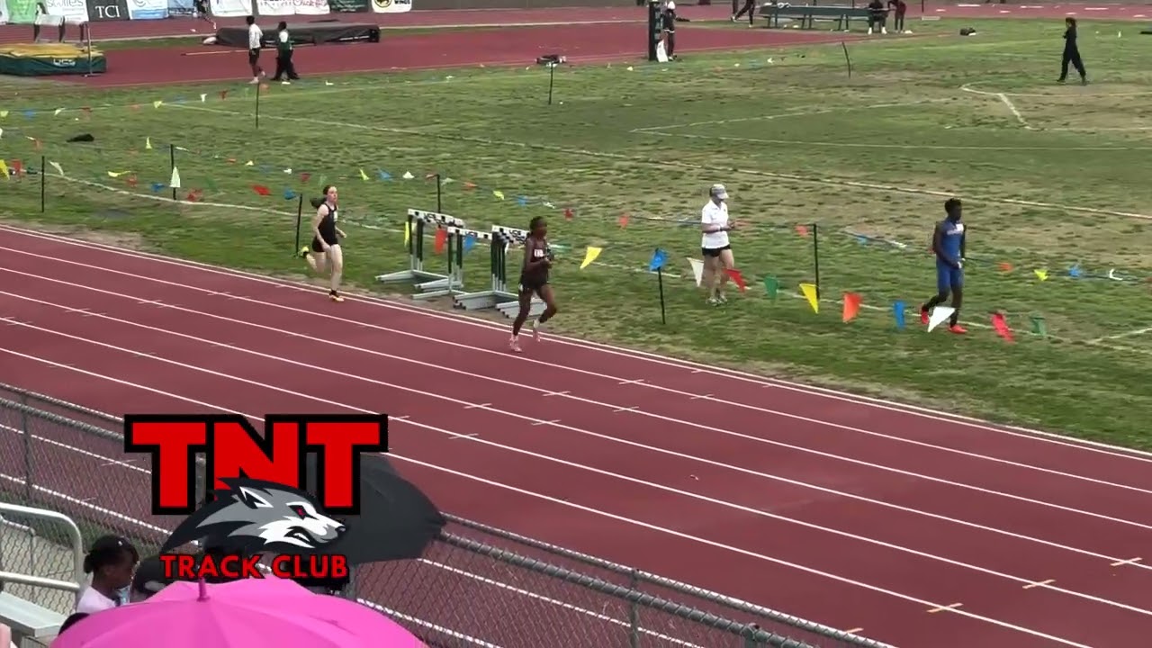 Roohane Charles HS Girls 800m @ the 15th Annual Hawks on the Hill Invitational!