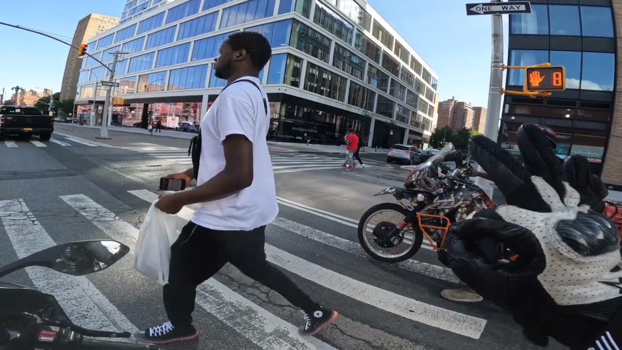 HEAVY NYC TRAFFIC | YAMAHA R1