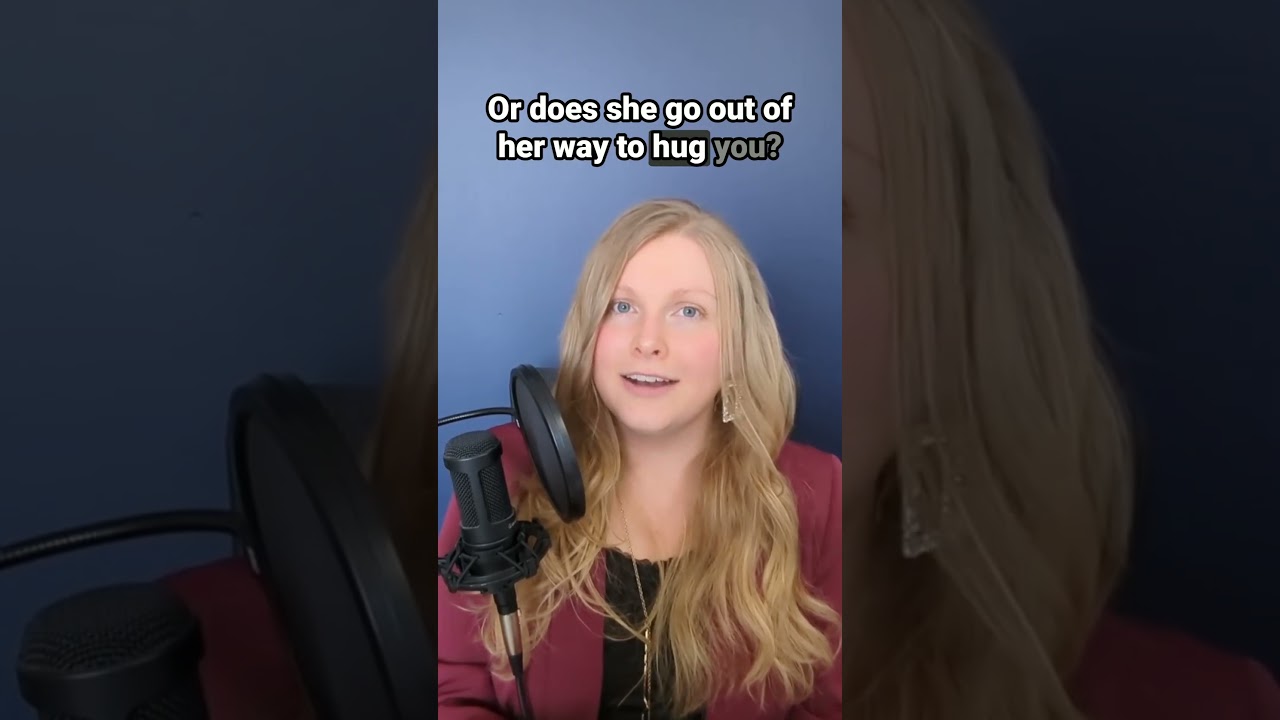 Если она тебя обнимает, это значит... 😉 #советыдлязнакомств