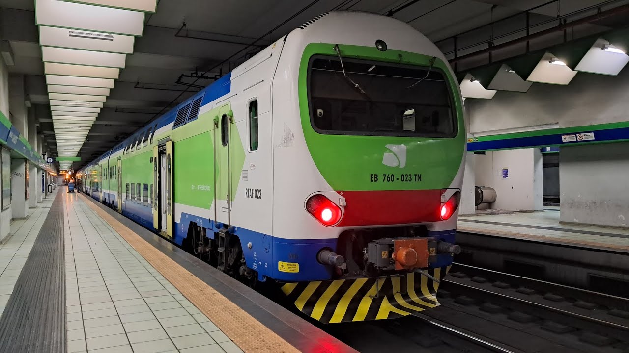 ARRIVI e PARTENZE alla stazione di MILANO LANCETTI!