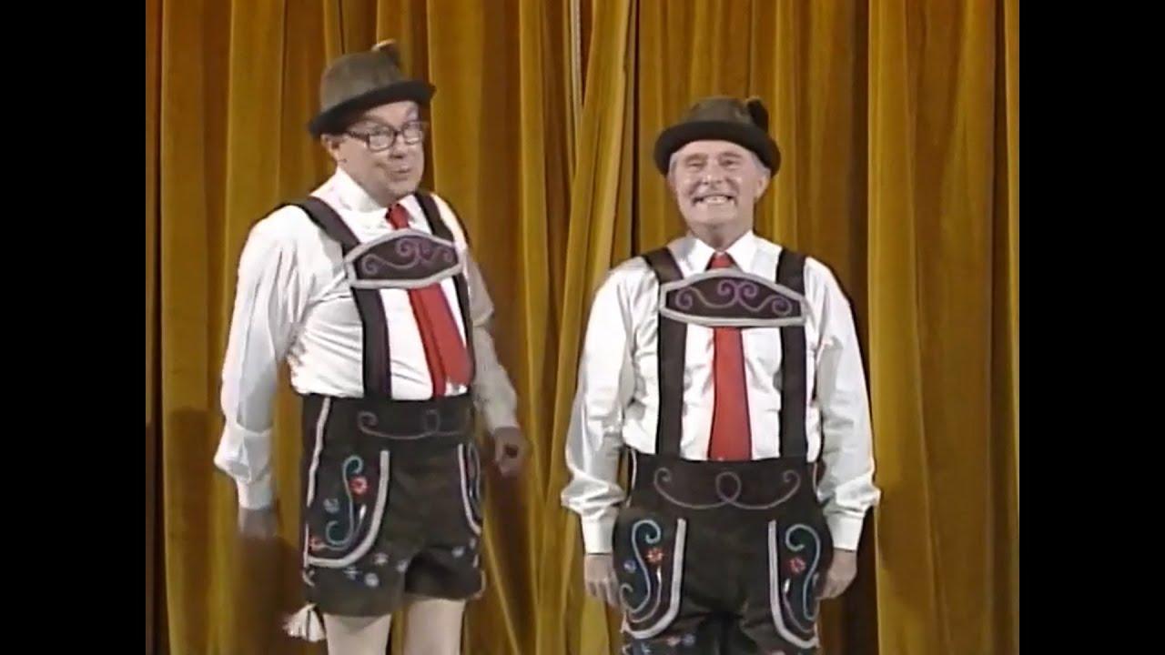 The Morecambe and Wise Show - 4.02  (14th September 1983)