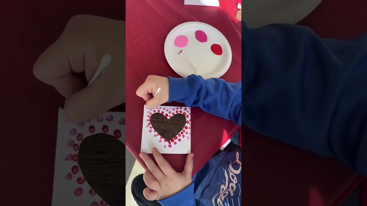 Easy DIY Valentines for #toddlers #preschoolers #happyvalentinesday #valentinesdiy #valentinescraft