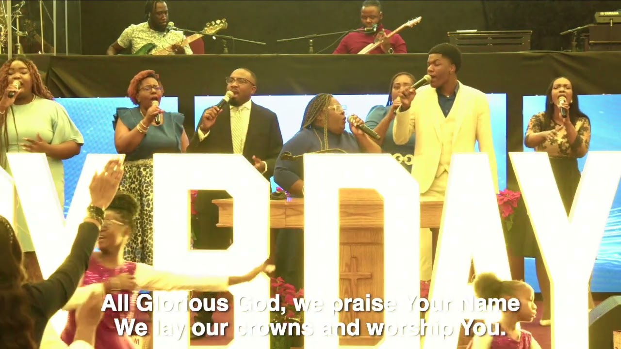Lillian Barrett & S.C.G.M Praise Team: O Be Lifted